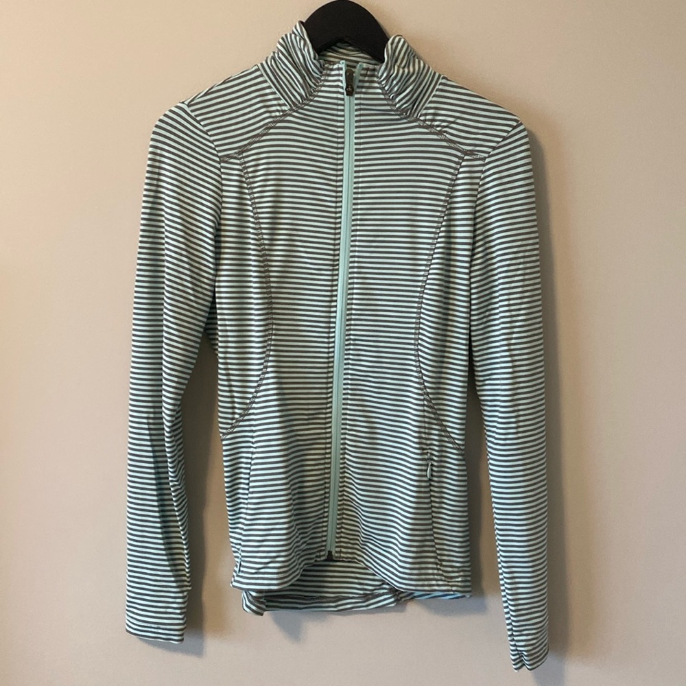 Lolë long sleeve zip jacket